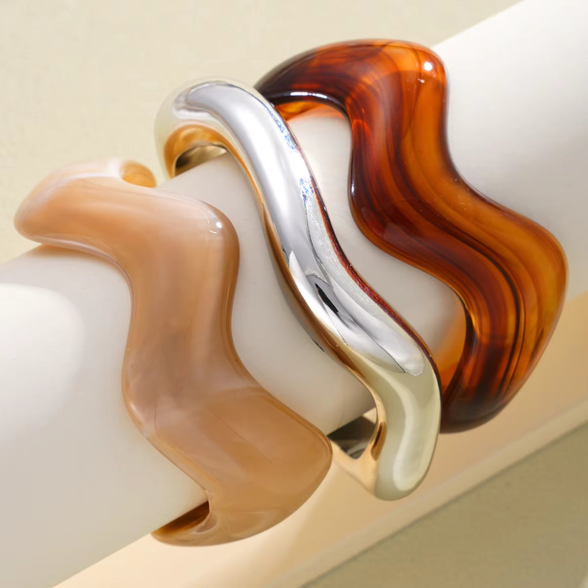 3Pcs Irregular Wavy Cuff Bangle Set For Women Resin Chunky Wave Bracelets